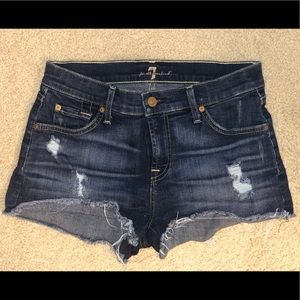 7 For All Mankind Jean Shorts Women’s Size 26